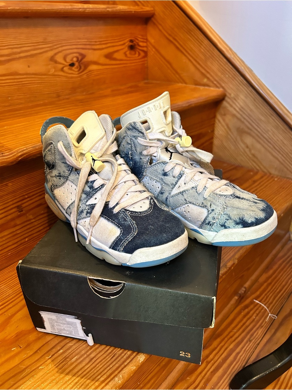 Jordan Kids Denim Tie-Dye High-Top Sneakers - Blue, Cream